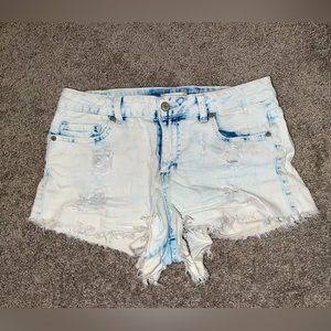 Altar’s State Bleached denim shorts